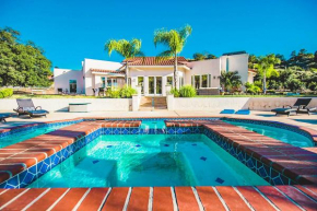 Grapevine by AvantStay Secluded 5BR Villa 4 Acres of Vineyards Avo Groves